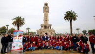 Vali Toprak, Diyarbakır’dan İzmir’e Gelen Öğrencilerle Buluştu